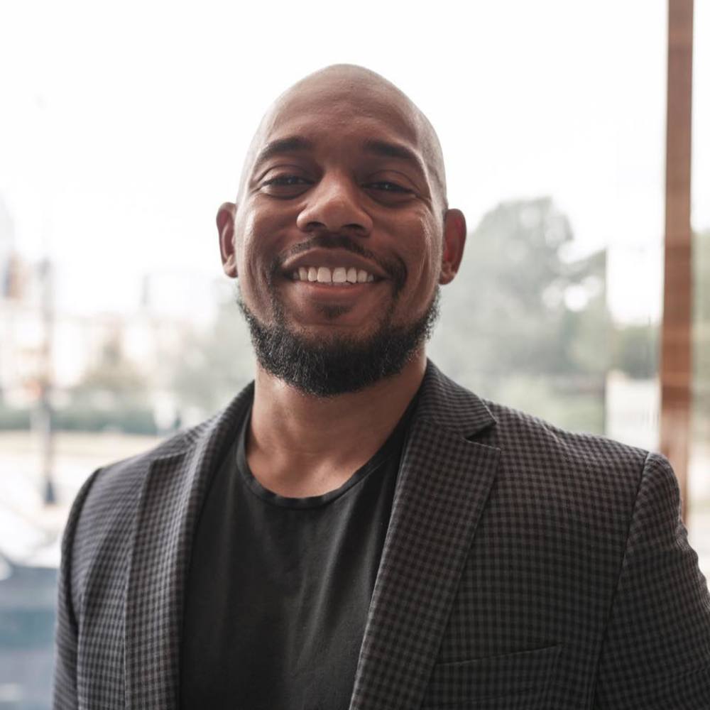 Meet your Posher, Nigel